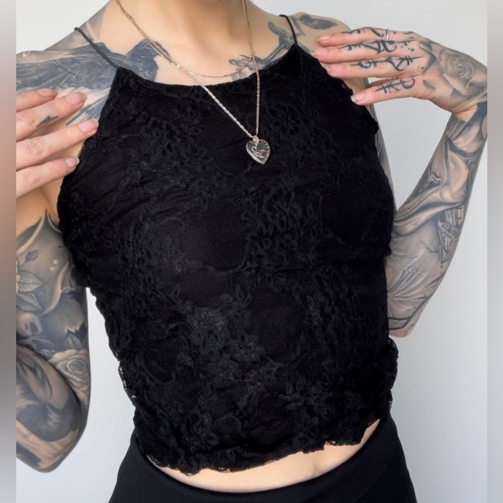 camisole dentelle noir